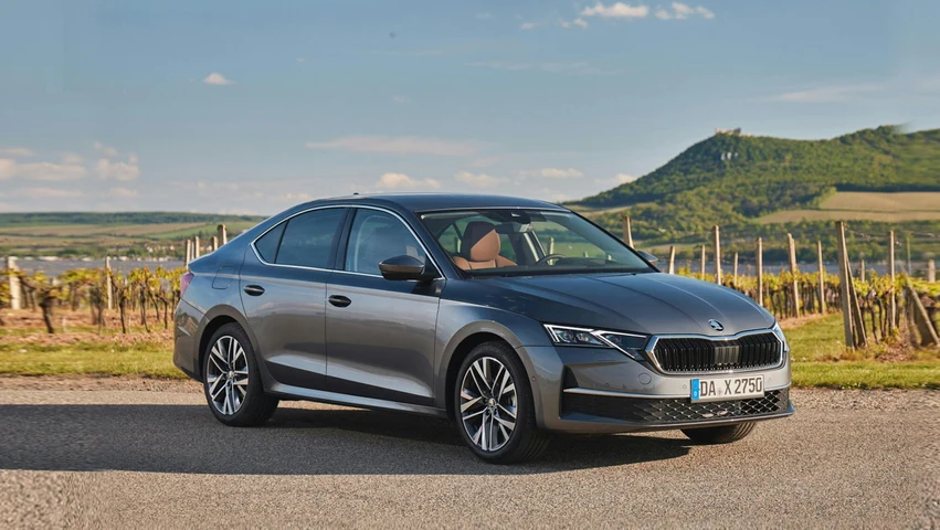 Uusi ŠKODA OCTAVIA: Hinta, tekniset tiedot ja käyttäjien arviot