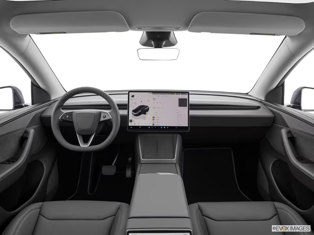 Tesla Model Y 2026:n sisätilat